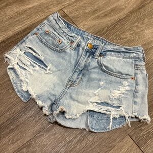 American Eagle Outfitters Hi-Rise Festival Distressed Denim Shorts Size 00